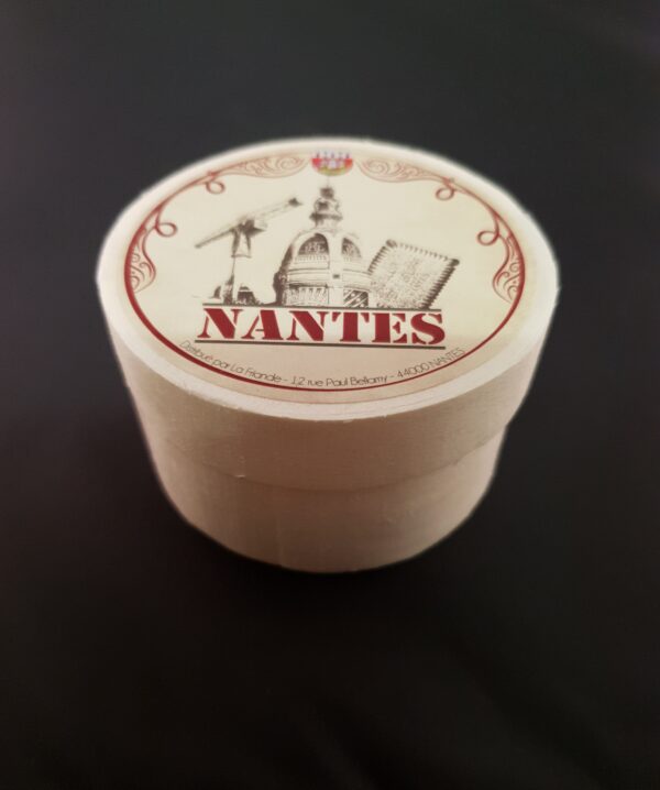 Boîte "rustique" de Caramels au beurre salé 50g