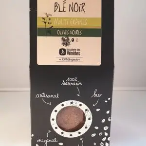 Breizh toasts au blé noir, olives noires