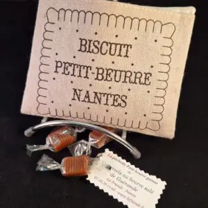 Trousse Petit beurre garnie de caramels au beurre salé de Guérande