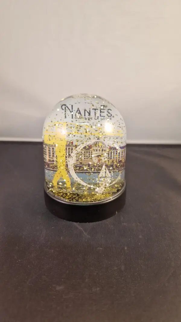 Boule à paillettes Les bords de Loire – Image 3