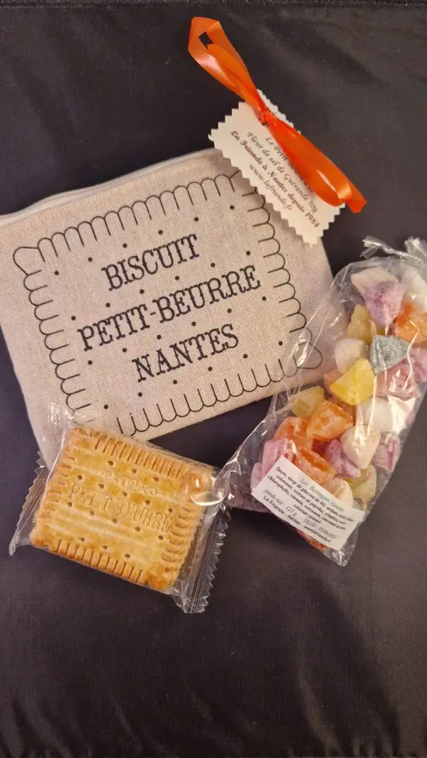 Trousse garnie de Petit beurre et Berlingots nantais